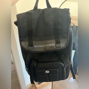 Six pack fitness cooler/backpack